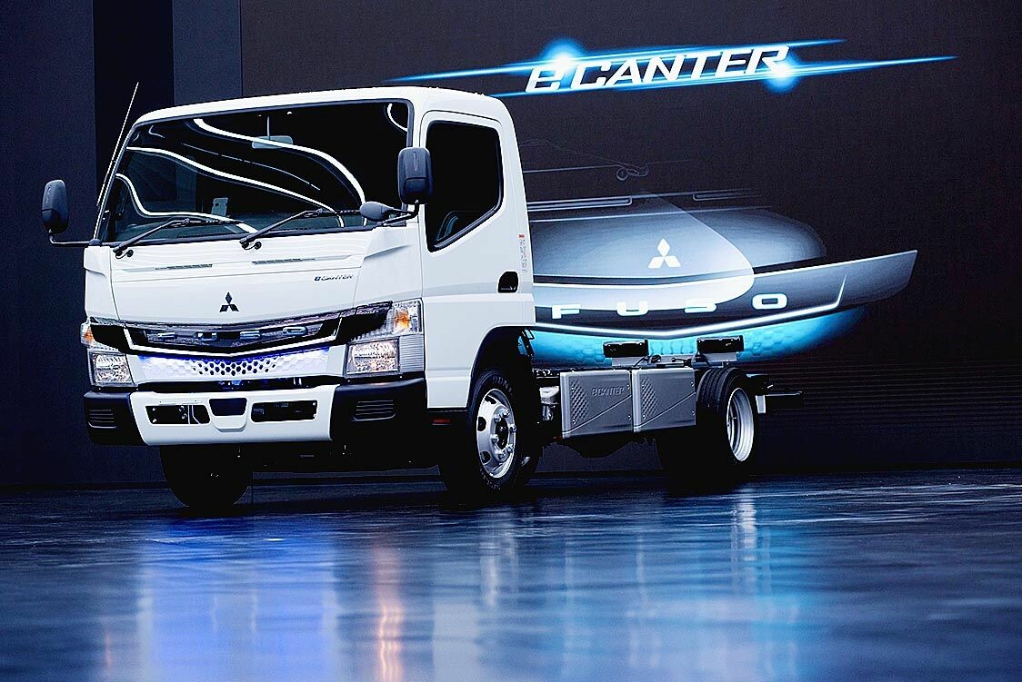 三菱ふそう、EVトラック「eキャンター」　世界で200台納車