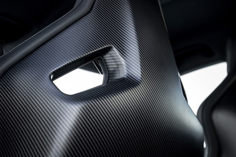 【ニュル最速を記録】新型アウディ「RS3」がドイツで発表。何が変わった？