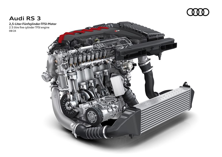 【ニュル最速を記録】新型アウディ「RS3」がドイツで発表。何が変わった？