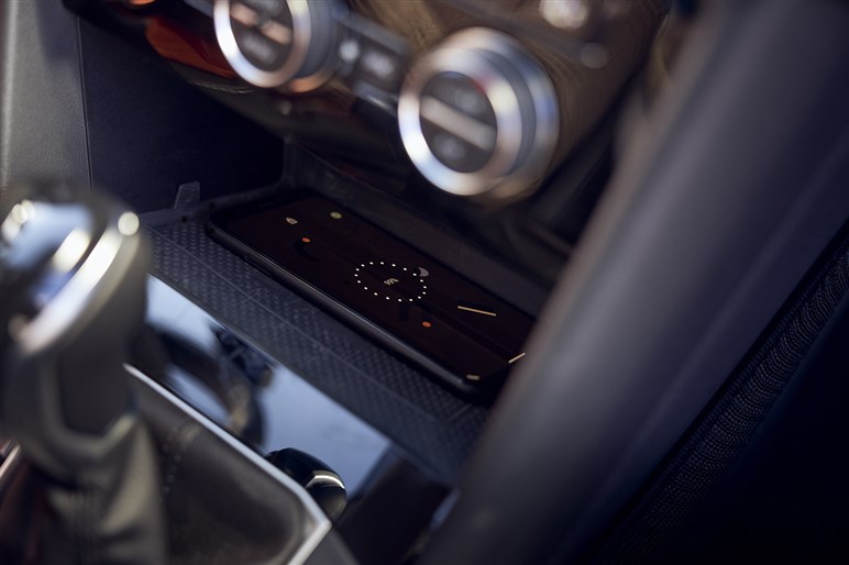 【日本でも売れそう】フォルクスワーゲンの中型SUV「タオス」がイケてる｜写真でチェック