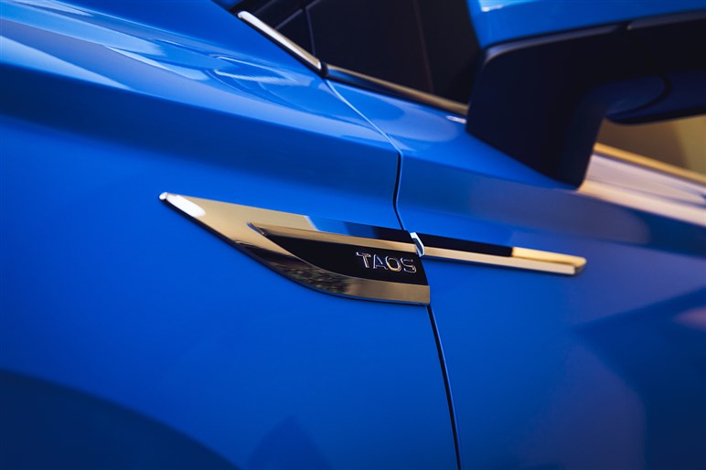 【日本でも売れそう】フォルクスワーゲンの中型SUV「タオス」がイケてる｜写真でチェック
