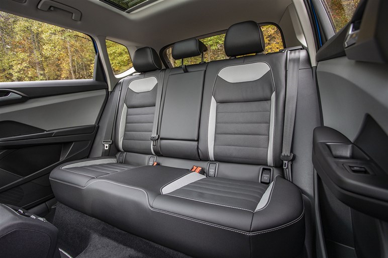【日本でも売れそう】フォルクスワーゲンの中型SUV「タオス」がイケてる｜写真でチェック