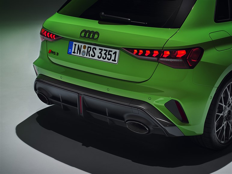 【ニュル最速を記録】新型アウディ「RS3」がドイツで発表。何が変わった？