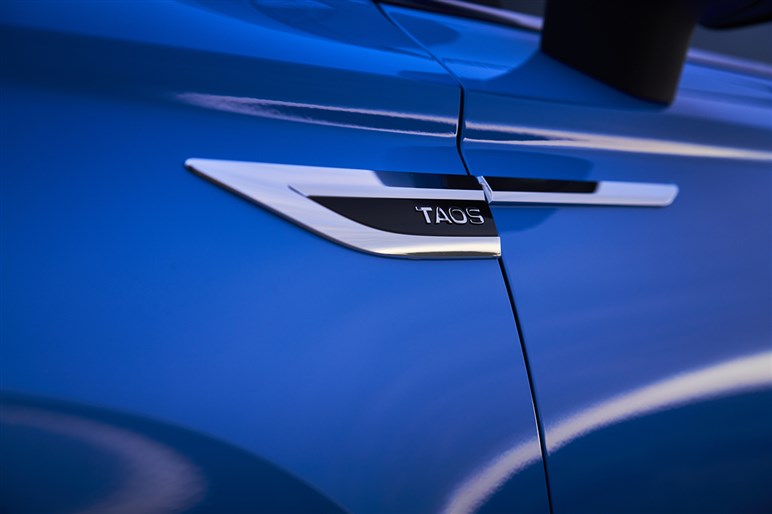 【日本でも売れそう】フォルクスワーゲンの中型SUV「タオス」がイケてる｜写真でチェック