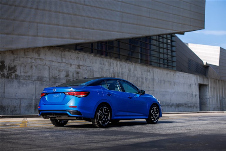 【元気にやっています】日産のコンパクトセダン「サニー」が北米でスタイリッシュに進化していた｜写真でチェック