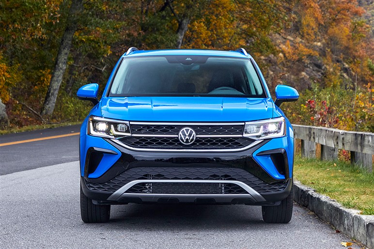 【日本でも売れそう】フォルクスワーゲンの中型SUV「タオス」がイケてる｜写真でチェック
