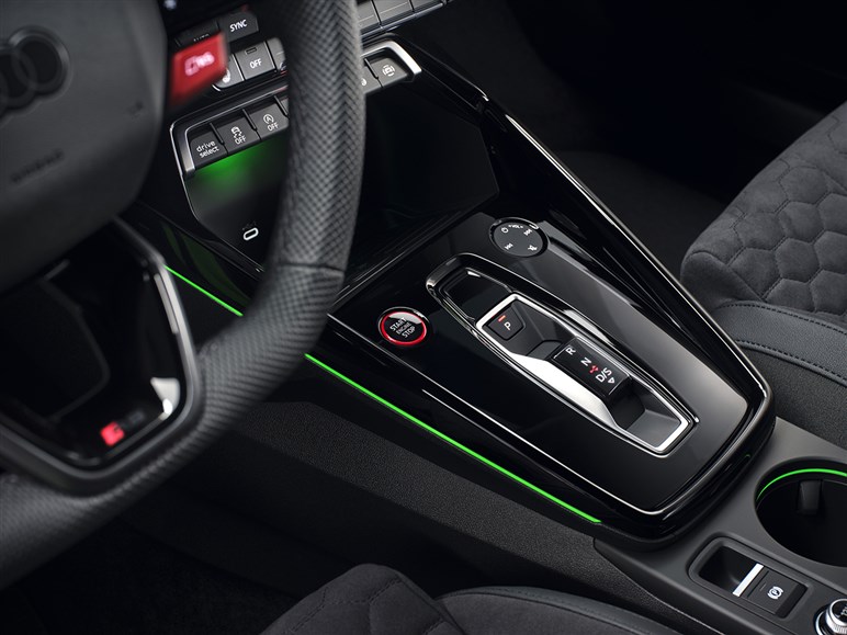 【ニュル最速を記録】新型アウディ「RS3」がドイツで発表。何が変わった？