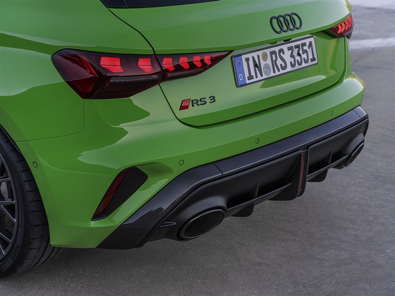【ニュル最速を記録】新型アウディ「RS3」がドイツで発表。何が変わった？