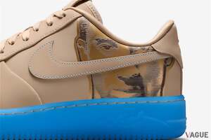 「えっ…！」ヒールサイドに肖像画!? 2007年登場の“伝説のカラー”が復活！ ナイキとNBAのレジェンドがコラボした特別なナイキ「エアフォース1」の個性とは？