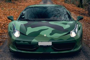 軍用フェラーリがあった!? およそ7700万円で落札された「458イタリア アーミー」をオーダーした人物の名を知って納得のテーラーメードです