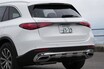 【安くなりました】メルセデス・ベンツの売れ線SUV「GLC」に“シンプル装備仕様”追加　アリかナシか