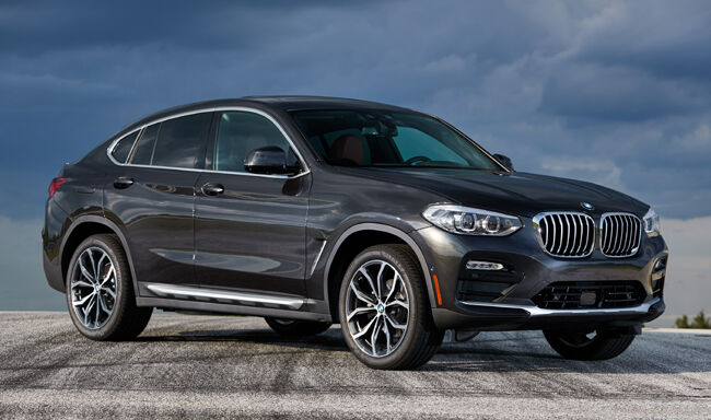 最新世代の2 0lディーゼルエンジンを採用したbmwのミドルクラス クロスオーバーsuv X4 Xdrived が日本上陸 カー アンド ドライバー 自動車情報サイト 新車 中古車 Carview