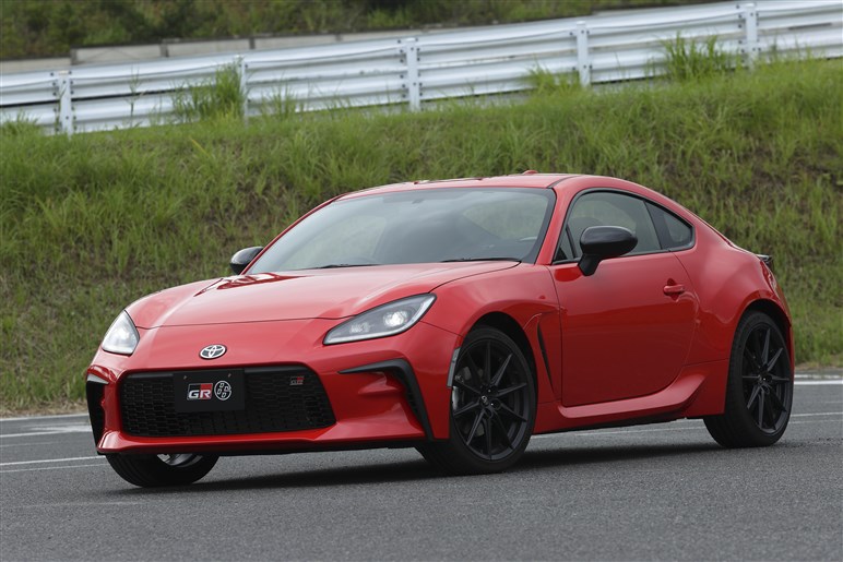 新型gr86 Brzプロトタイプ速報 安定系のbrzvsムズムズ系の86 Mt派も悩む魅力的なatとは Carview 自動車情報サイト 新車 中古車 Carview