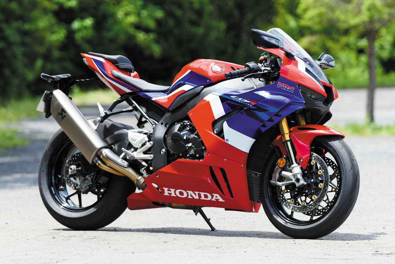 開発ライダーを務めた伊藤真一さんが初の公道試乗 ホンダ Cbr1000rr R Fireblade Sp 試乗インプレ 車両解説 Webオートバイ 自動車情報サイト 新車 中古車 Carview