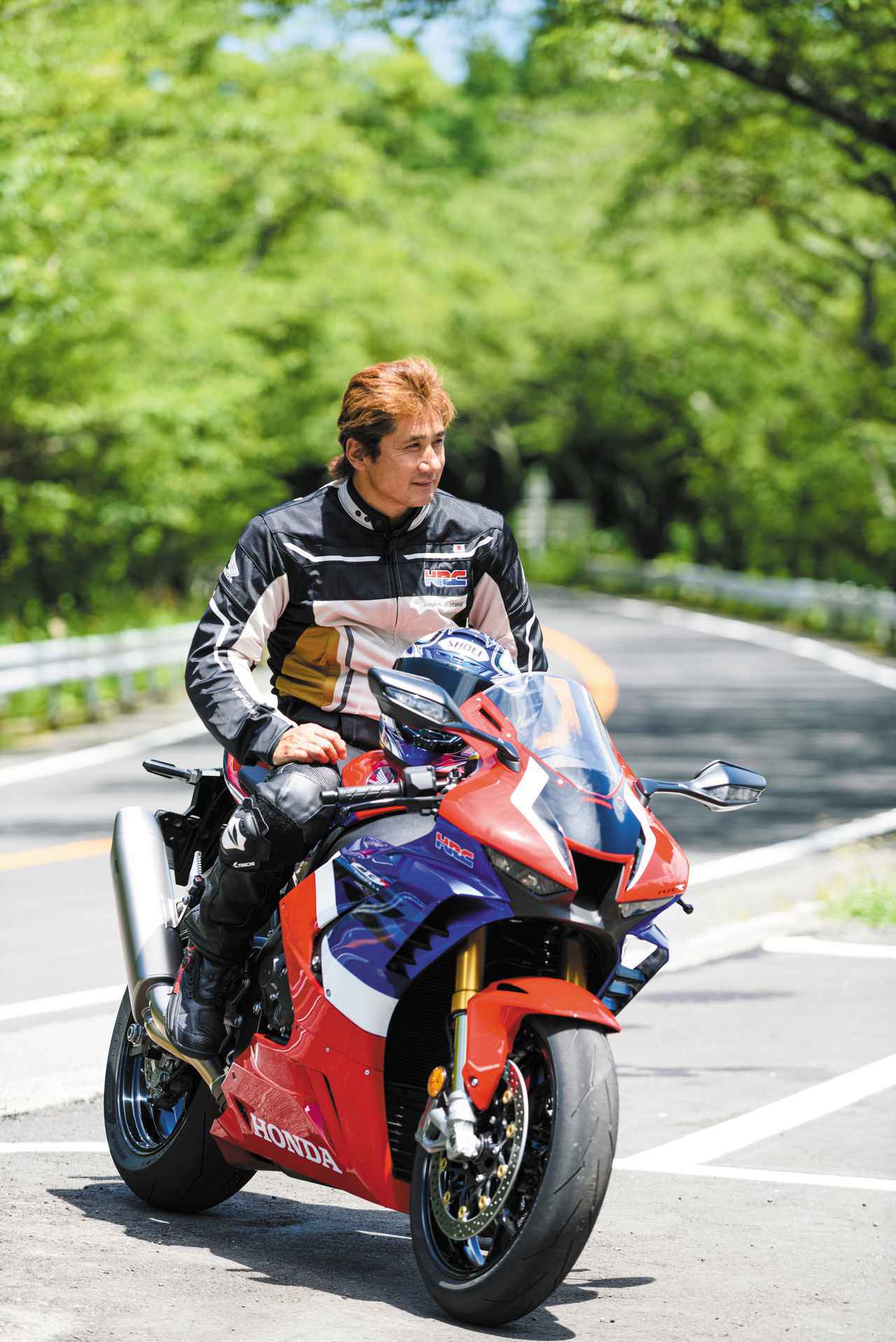 開発ライダーを務めた伊藤真一さんが初の公道試乗 ホンダ Cbr1000rr R Fireblade Sp 試乗インプレ 車両解説 Webオートバイ 自動車情報サイト 新車 中古車 Carview