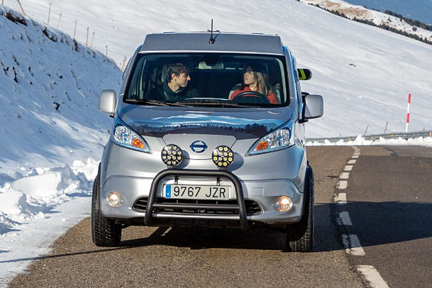 日産　冬のアウトドアを想定した「e-NV200 ウインター キャンパー コンセプト」を発表