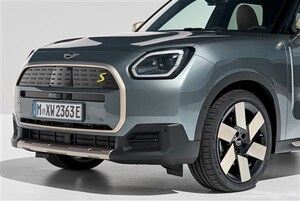 MINI史上最もビッグな新型SUV「カントリーマン」登場！ 先進的かつマッシブデザインに一新