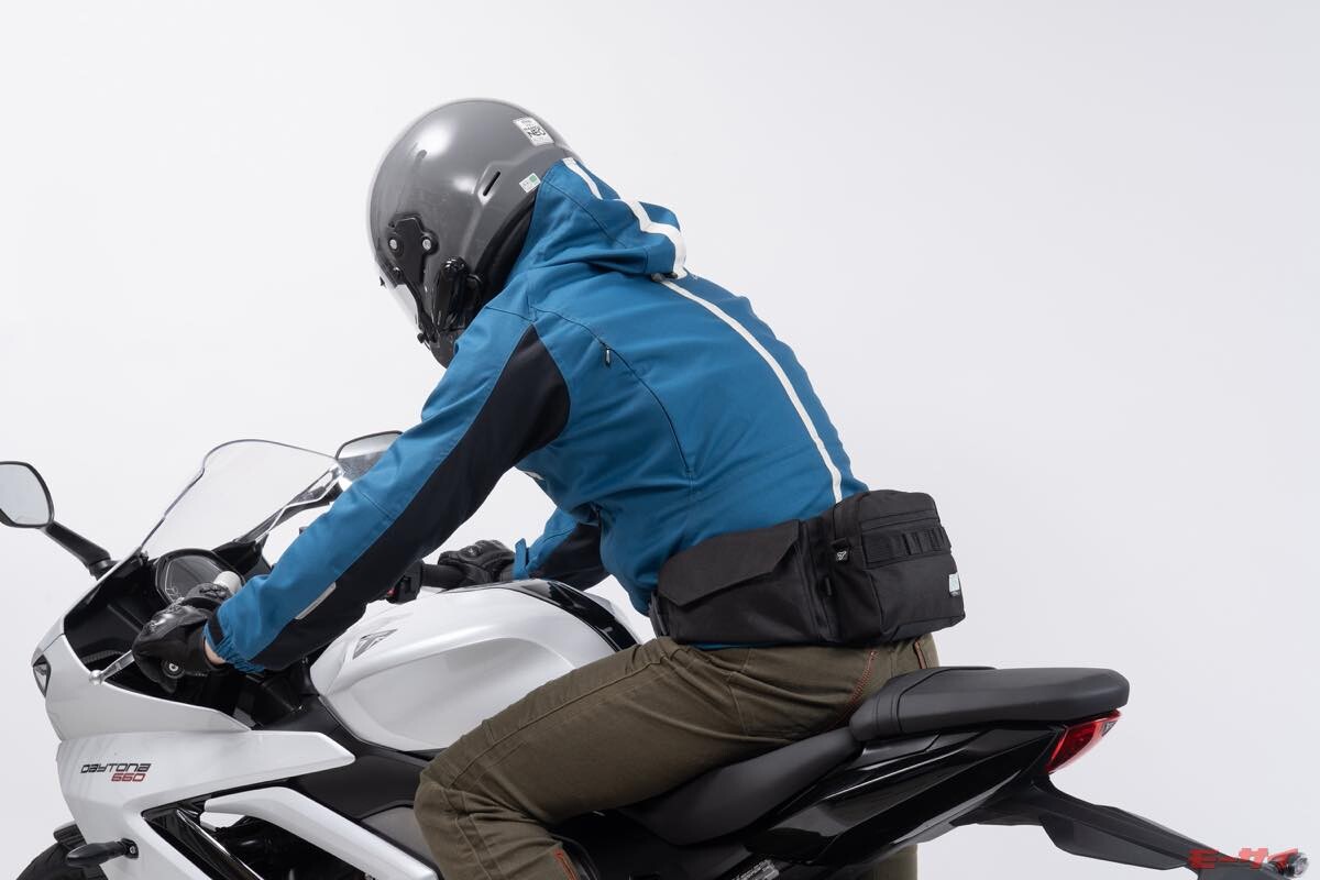 【ししき】希少✨MOTO FIZZ ボディバッグ ツーリングバッグ 大容量 ししき】希少✨MOTO FIZZ ボディバッグ ツーリングバッグ 大容量