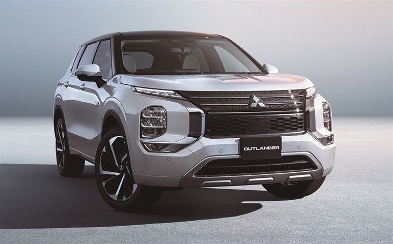 登場からもうすぐ1年、マツダの最上級SUV「CX-80」の現状は？ ライバルにない魅力も多数あるが販売苦戦が続く…