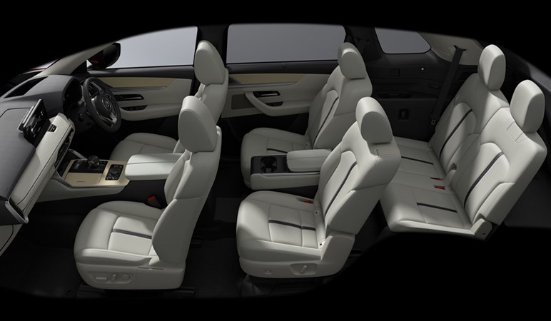 登場からもうすぐ1年、マツダの最上級SUV「CX-80」の現状は？ ライバルにない魅力も多数あるが販売苦戦が続く…