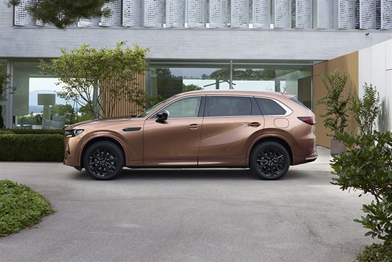 登場からもうすぐ1年、マツダの最上級SUV「CX-80」の現状は？ ライバルにない魅力も多数あるが販売苦戦が続く…