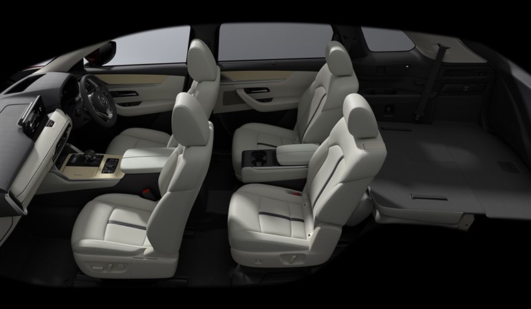 登場からもうすぐ1年、マツダの最上級SUV「CX-80」の現状は？ ライバルにない魅力も多数あるが販売苦戦が続く…