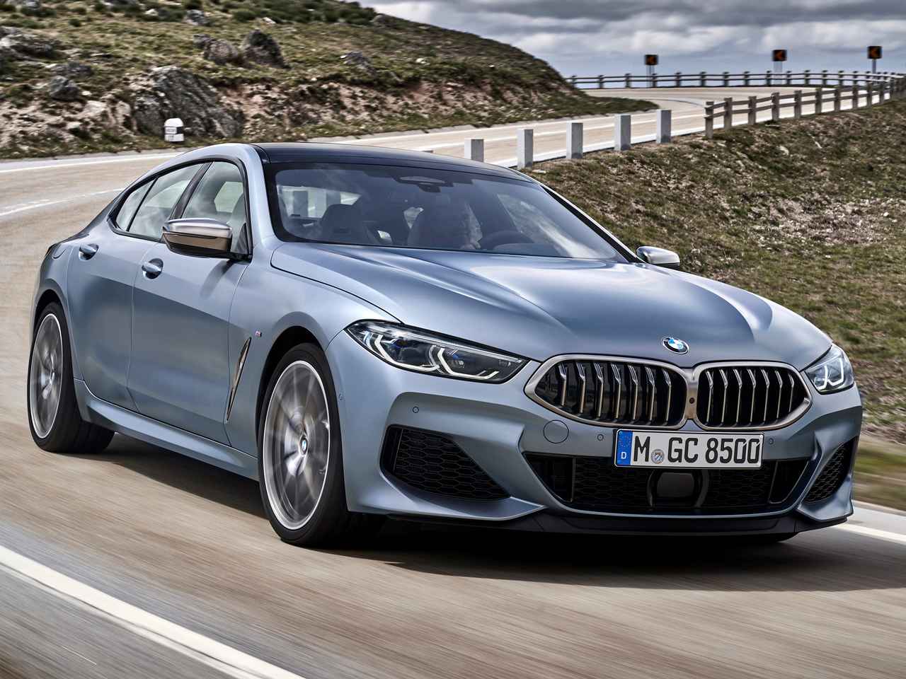 BMW 8シリーズの4ドアバージョン「グランクーペ」発売。FRの3L直6ガソリンターボを新設定