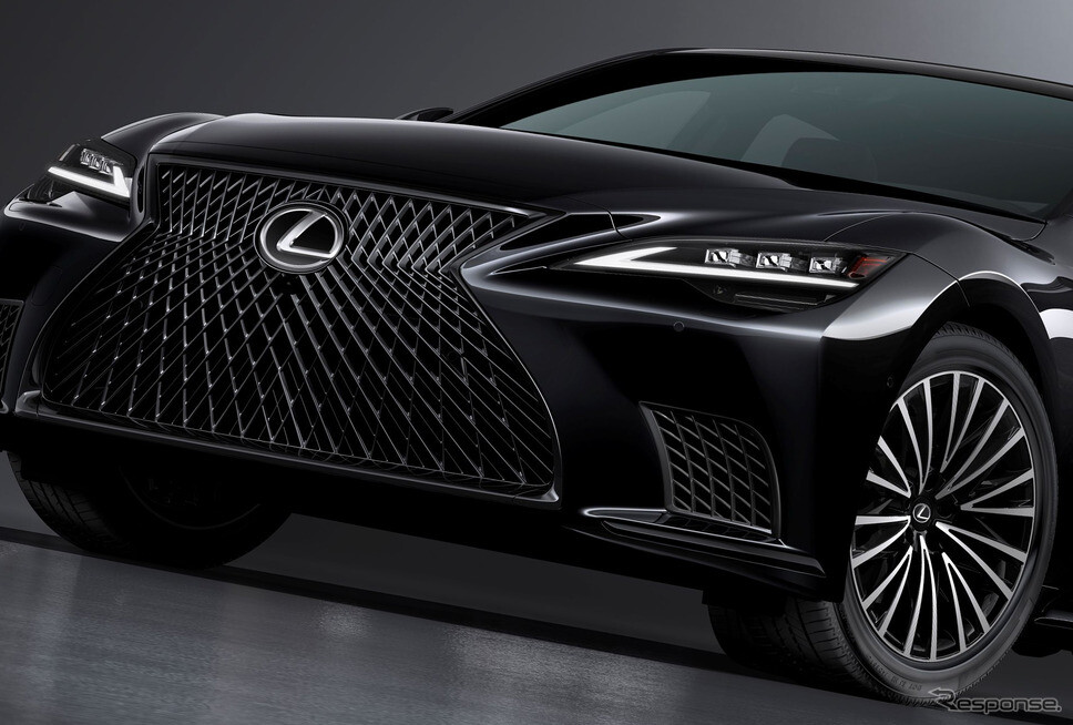 レクサスの最高峰セダン『LS』36年の歴史に幕、SNSでは「センチュリーが後継モデルに？」との期待も