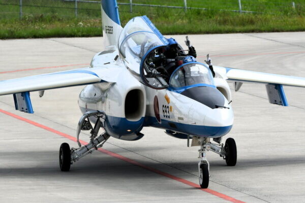 道の駅で「ブルーインパルス常設展示」プロジェクト 寄附メチャ集まり大成功！ でも引き続き協力を要請なぜ？