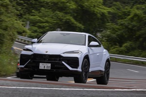 ランボルギーニ「ウルスSE」がSUVの概念を覆す。800馬力のスーパースポーツPHEVが魅せる別次元のコーナリング性能とは