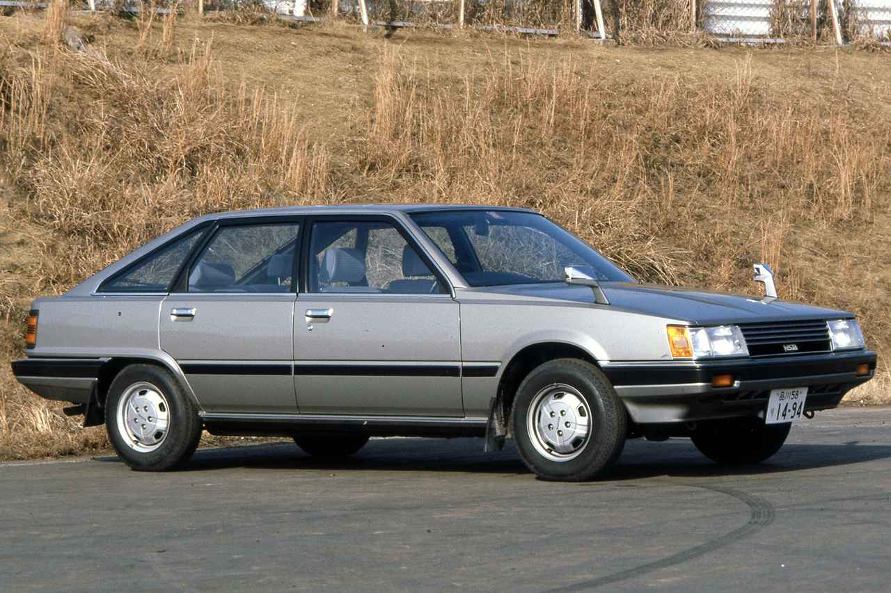 昭和の名車 145 Ffとなったトヨタ カムリはビスタも加えて より実用的なクルマを目指した Webモーターマガジン 自動車情報サイト 新車 中古車 Carview