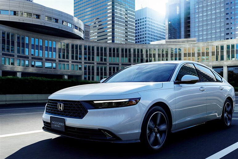 「アコード」に“ハンズオフ対応”の「ホンダセンシング 360+」追加。専用の内外装も…599万9400円