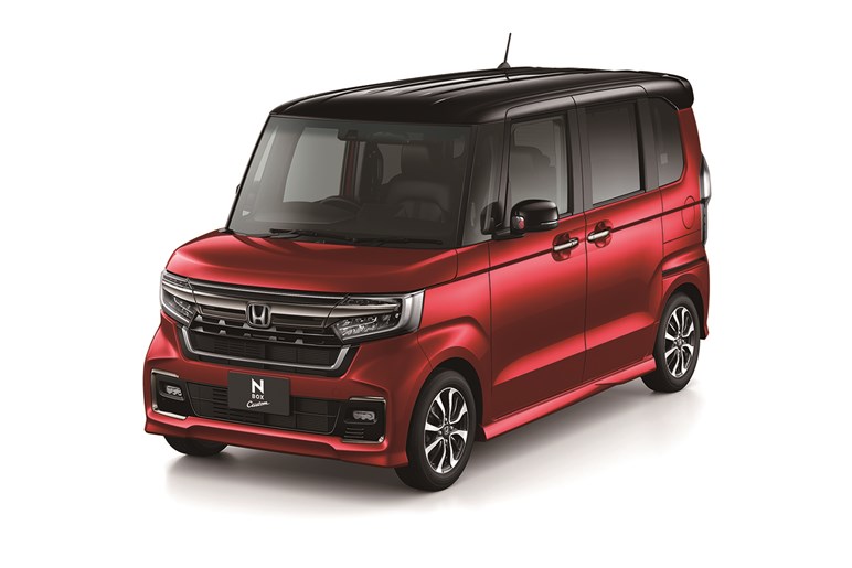 【トラブル注意】車売却に正解はあるのか？　買取・下取り双方のメリット・デメリットと、知っておきたい大切なコト