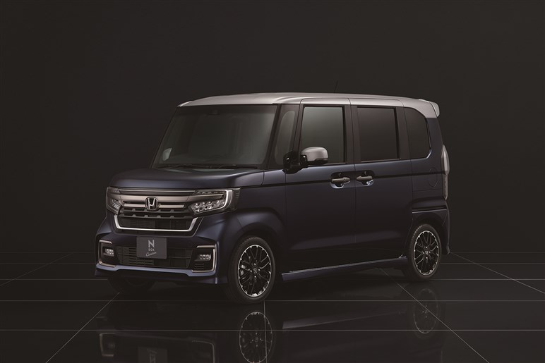 【トラブル注意】車売却に正解はあるのか？　買取・下取り双方のメリット・デメリットと、知っておきたい大切なコト