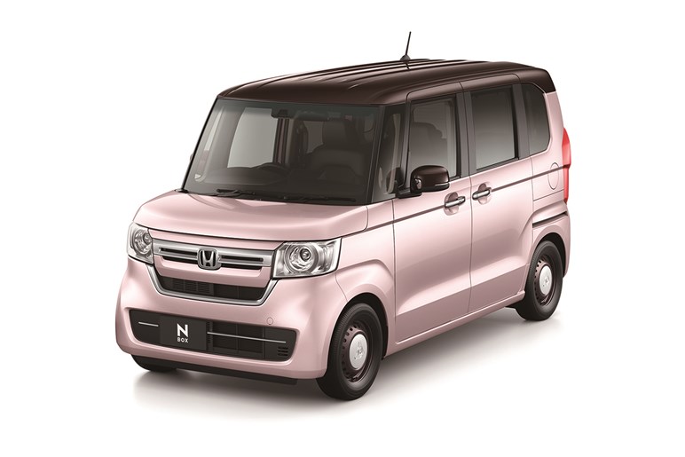 【トラブル注意】車売却に正解はあるのか？　買取・下取り双方のメリット・デメリットと、知っておきたい大切なコト