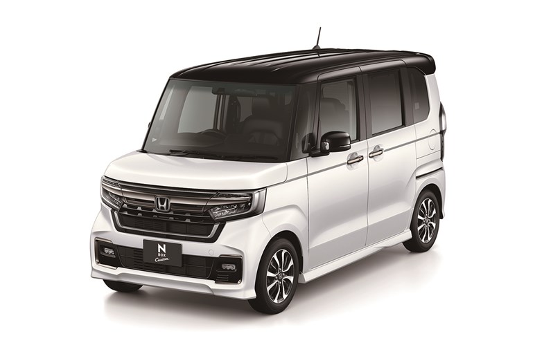 【トラブル注意】車売却に正解はあるのか？　買取・下取り双方のメリット・デメリットと、知っておきたい大切なコト