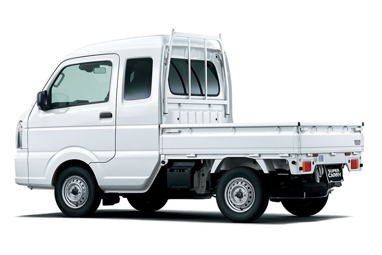スズキ「キャリイ」と「エブリイ」新色登場！ 明るいデザインと安全機能で商用車に多様な選択肢を提供…111万7600円から