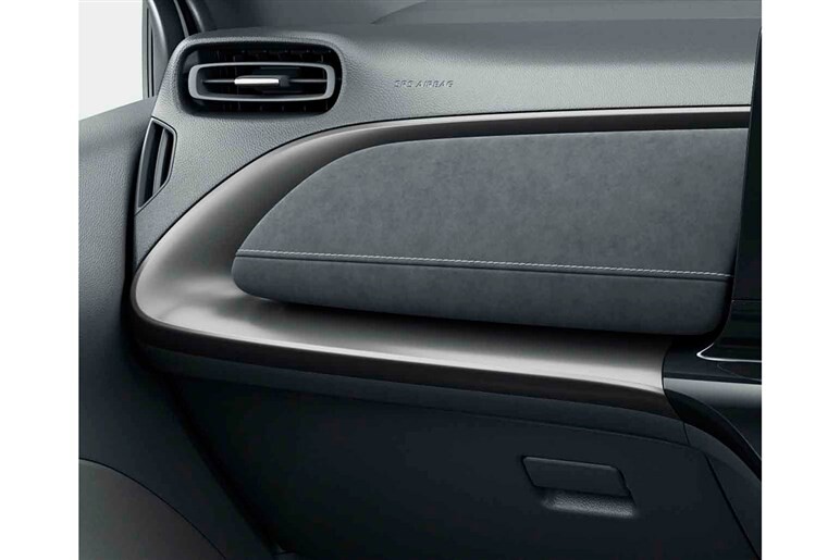 アクア一部改良で待望の「GR SPORT」も追加される！ ノーマルモデルと何が違う？