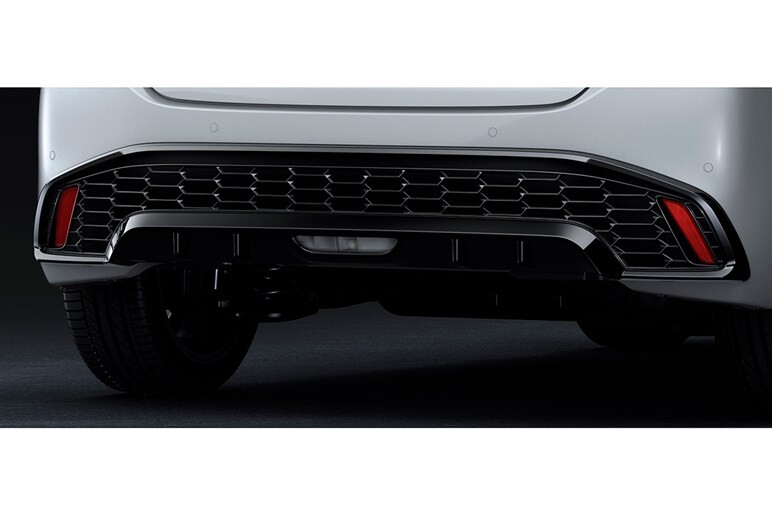 アクア一部改良で待望の「GR SPORT」も追加される！ ノーマルモデルと何が違う？