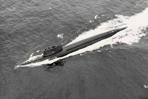 「海の化け物だ、見てはいけない…」 誰にも知られないはずの「原潜世界一周ミッション」を“見てしまった男”の末路