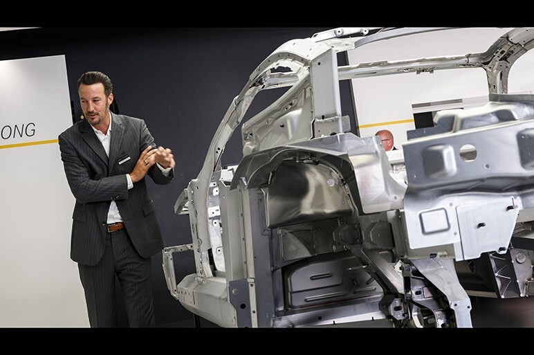 メルセデス・ベンツAMG GTがワールドプレミア