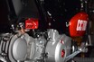 カブ系ほかホンダ車汎用のアルミ削り出しパーツ「CNCスロットルポジションセンサーカバー／TPSカバー」が EVATEK から発売！