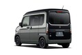 【一人乗りもあります】配送からアウトドアまで　ホンダの新商用バン「N-VAN e:」10月10日発売