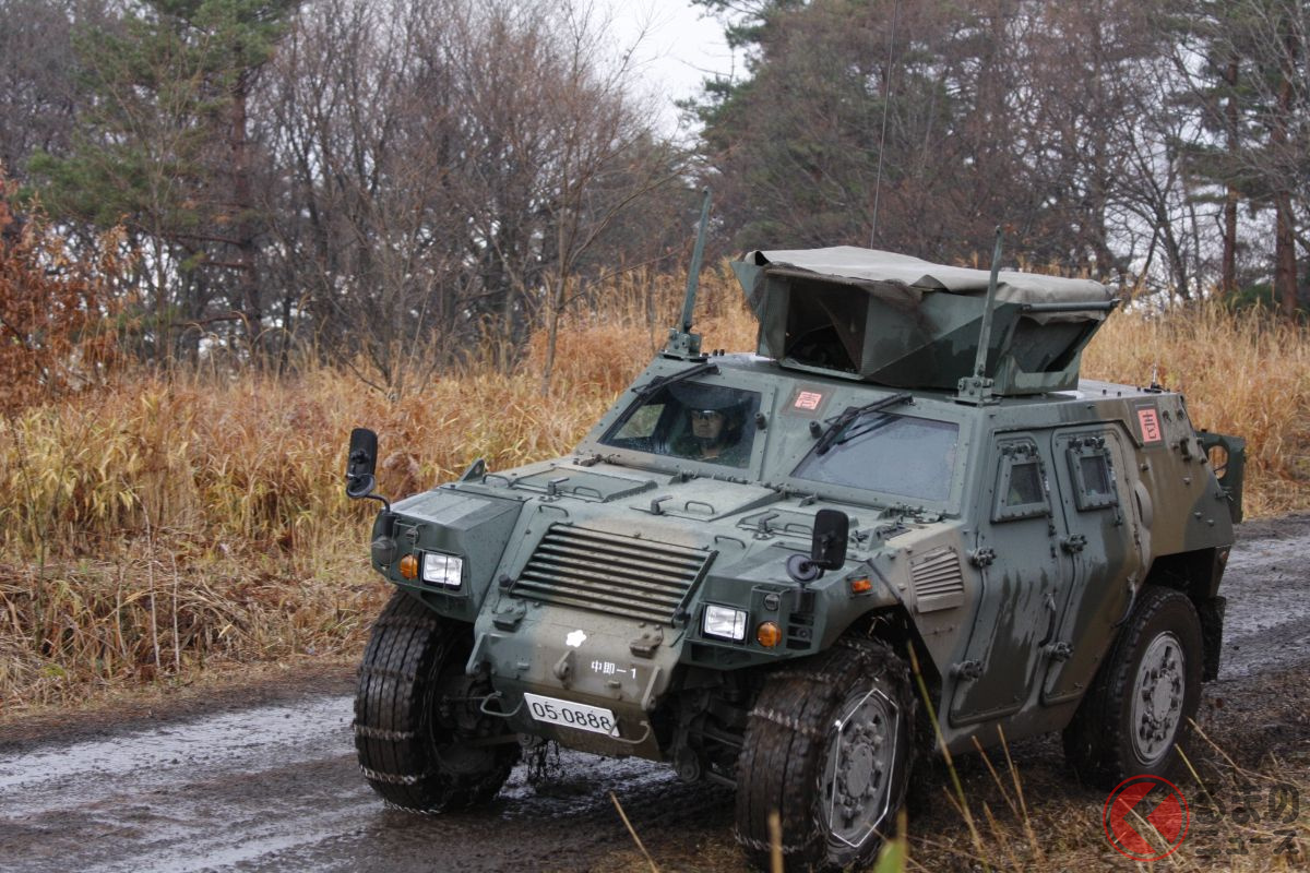 1両3000万円の装甲付きジープ 自衛隊の 軽装甲機動車 は他国から羨望の存在だった 後継モデルはどうなる くるまのニュース 自動車情報サイト 新車 中古車 Carview