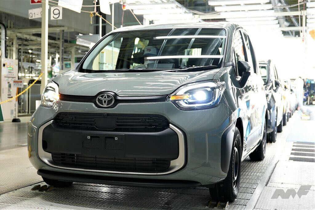 新型シエンタがラインオフ！トヨタ自動車東日本 宮城大衡工場で生産を開始した
