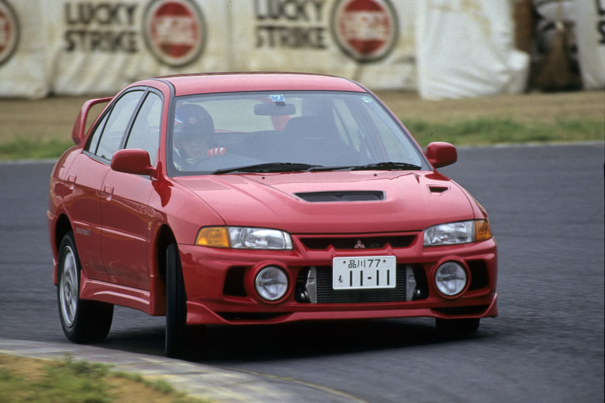 超ハイテク化で無敵の 曲がる 4wdに ラリーでも峠でも最強だった ランエボ４ ６ とは Auto Messe Web 自動車情報サイト 新車 中古車 Carview