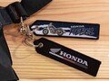 ホンダの人気車種が「フライトタグ」に！ 9型・全16種類が BUTTON&#038;CUFFLINKS から発売