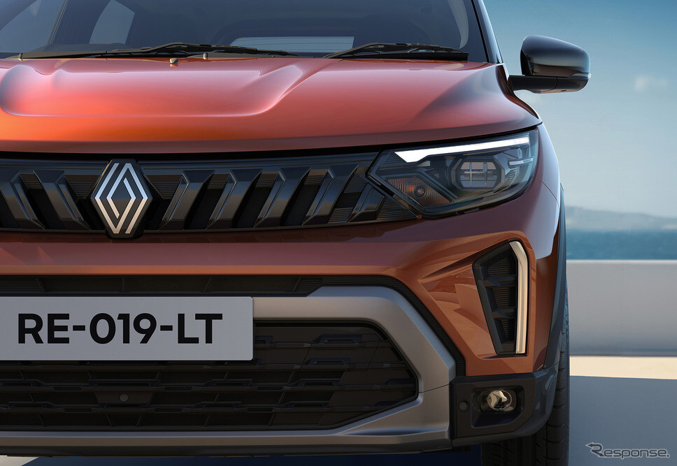 ルノーの小型3列シートSUV『トライバー』が改良、「35の新機能」採用でデザイン刷新