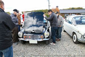 クルマ文化と関わりの深い岡山県の旧車イベント「倉敷旧車倶楽部inもてなしの館」で見つけた、愛車とオーナーの物語