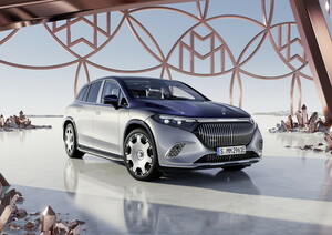 高級車も電動で メルセデス・マイバッハ初のEV「EQS SUV」上海モーターショーで披露